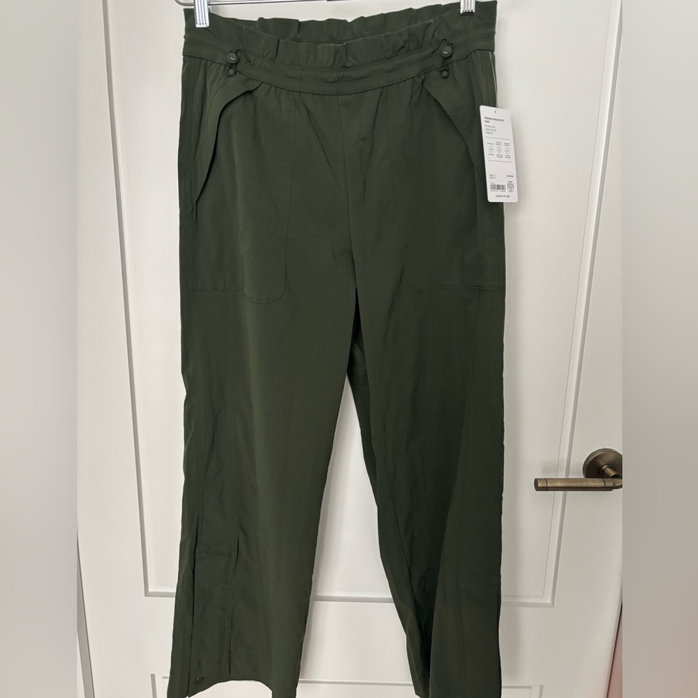 Athleta Trekkie High Rise Parachute Pant - Picture 2 of 9